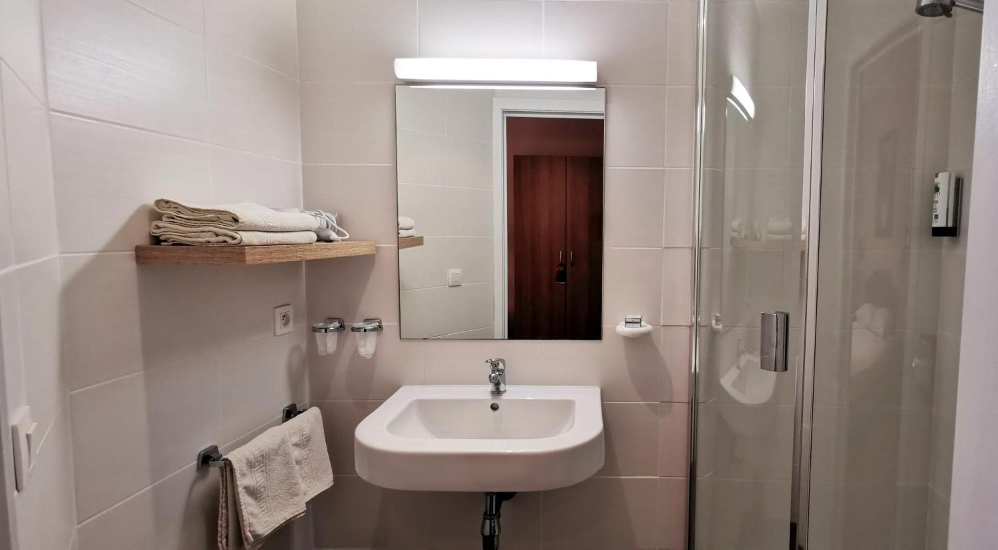 Hotel Cardiff Ostend Quarto foto